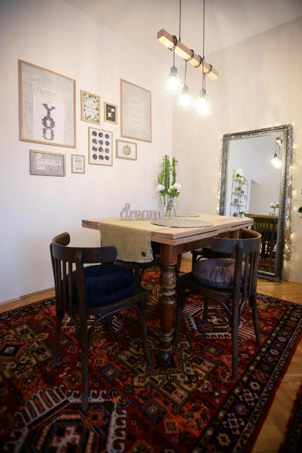 Villa Inda Rooms Έγκερ Εξωτερικό φωτογραφία