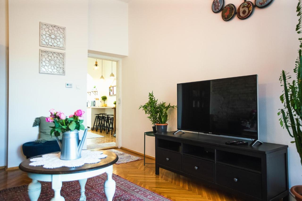Villa Inda Rooms Έγκερ Εξωτερικό φωτογραφία